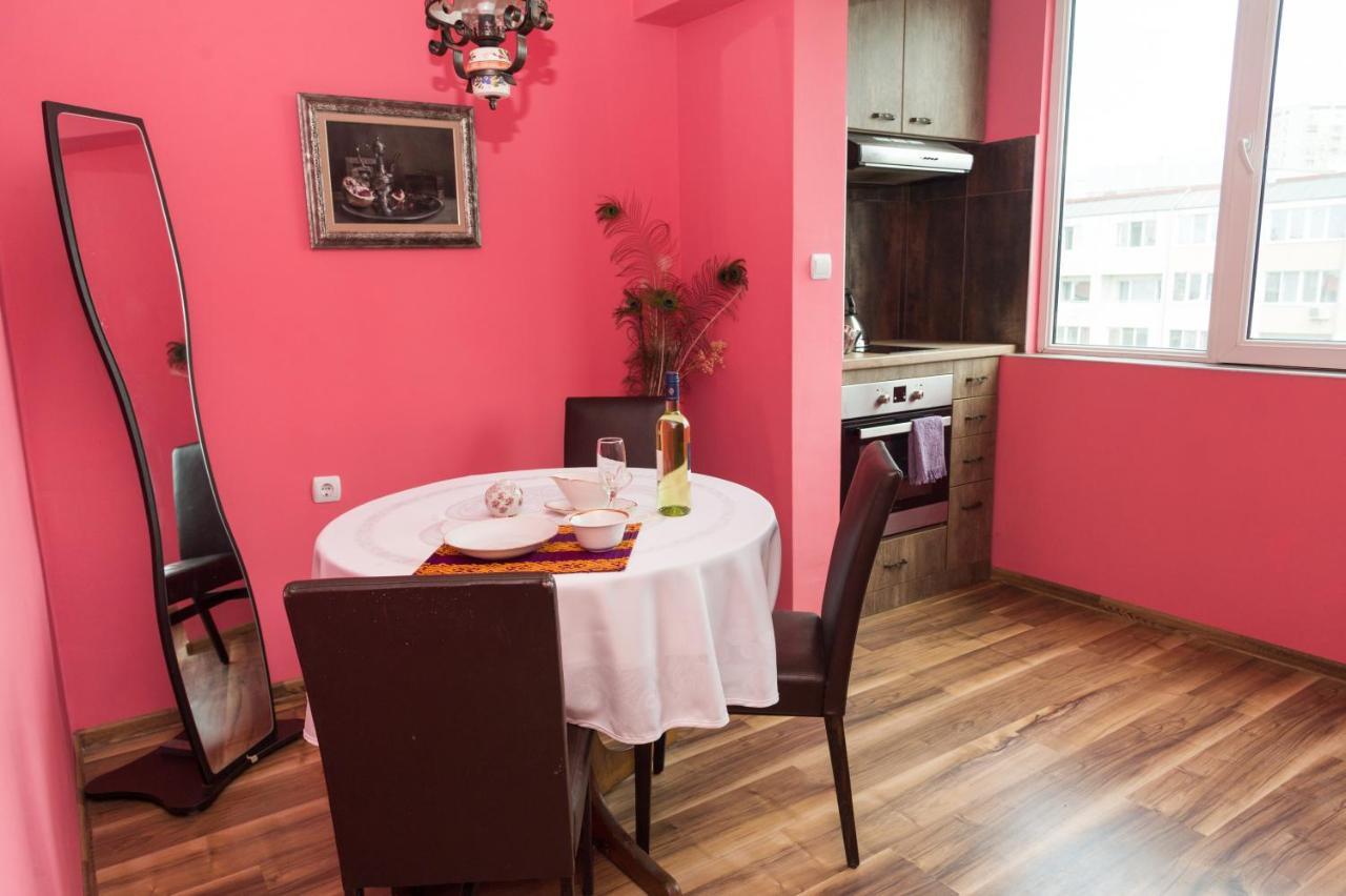 Elevating Moments Appartement Burgas Stad Buitenkant foto